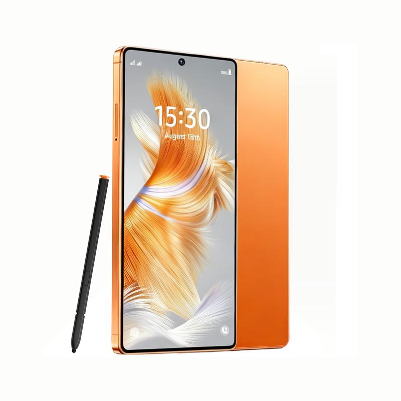 סמארטפון Dual SIM עם מסך בגודל 6.56 אינץ', מצלמה אחורית 13MP ומצלמה קדמית 5MP, זיכרון RAM בנפח 4GB, אחסון פנימי של 32GB, תמיכה בכרטיס זיכרון SD עד 128GB ומצב המתנה כפול לשני כרטיסי SIM