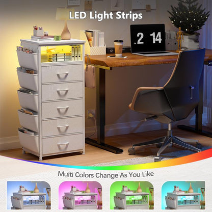 שידת לילה חכמה Aura | אחסון רב-מגירות ועמדת טעינה